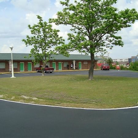 Town House Motel Tupelo Luaran gambar