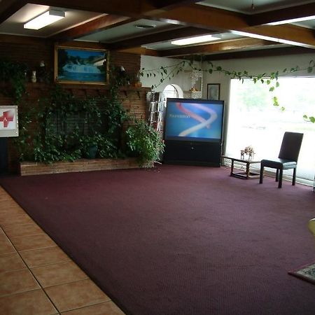 Town House Motel Tupelo Dalaman gambar